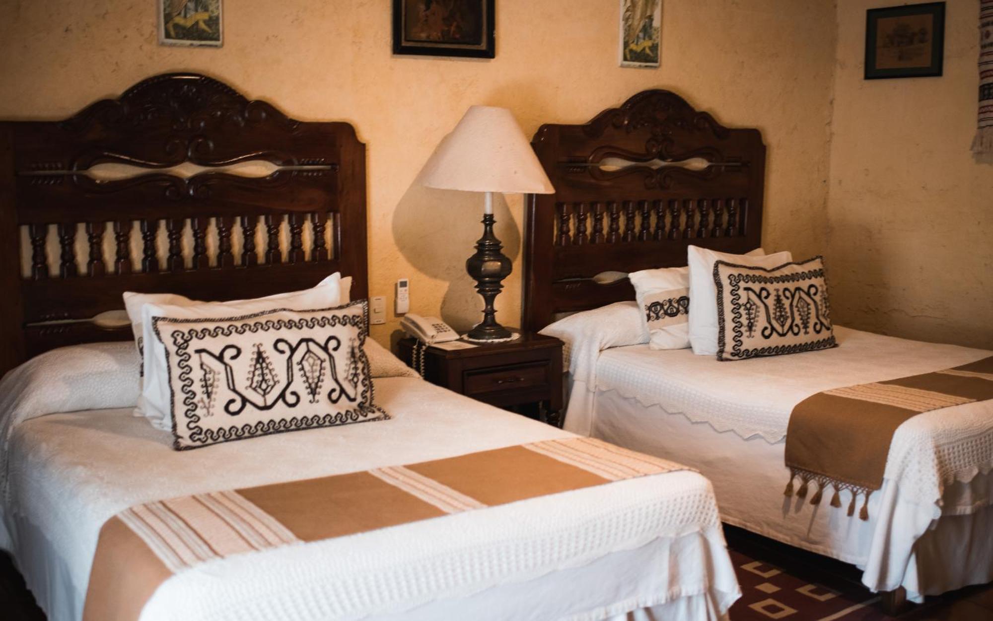 Hacienda El Carmen Hotel & Spa Portes Gil Exteriör bild
